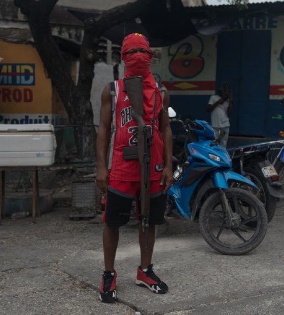 Children gang members with guns